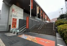 Signage banners